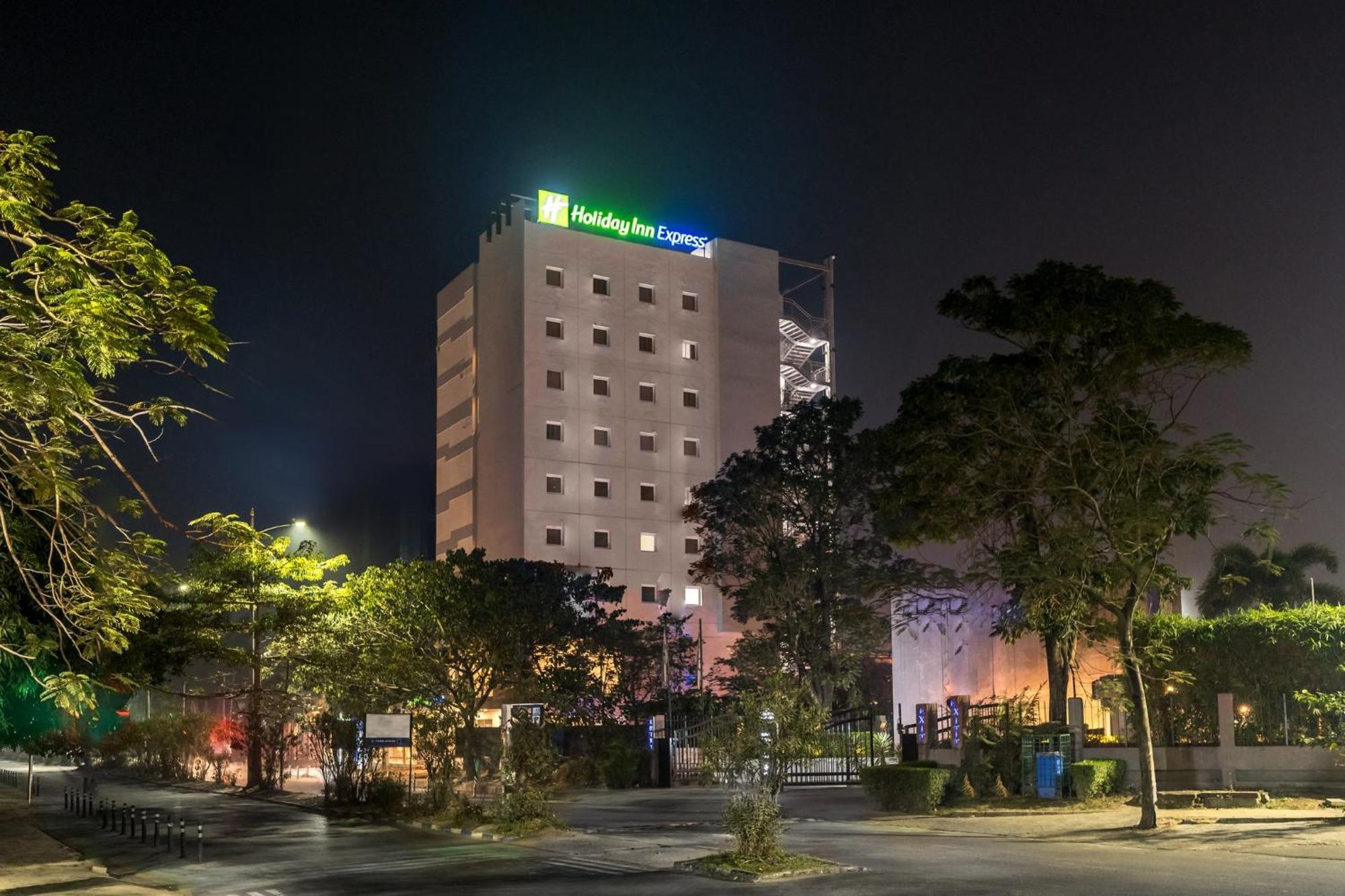 Holiday Inn Express Kolkata New Town By Ihg エクステリア 写真